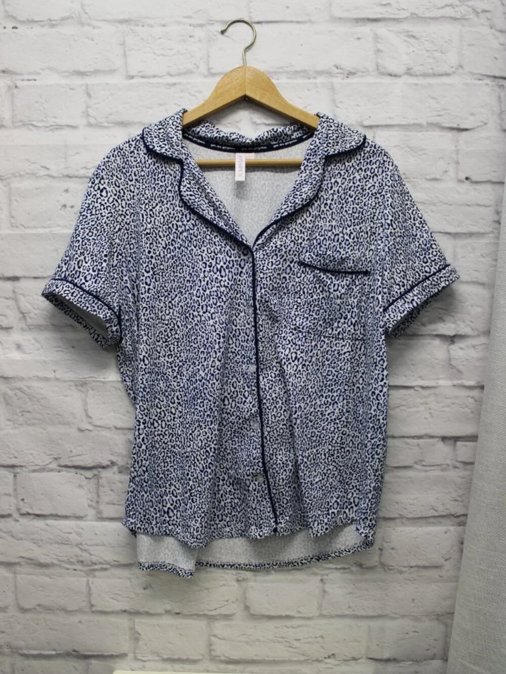 Joyspun Large Blue Black Leopard Print Shortsleeve Button Pajama Loungewear Set